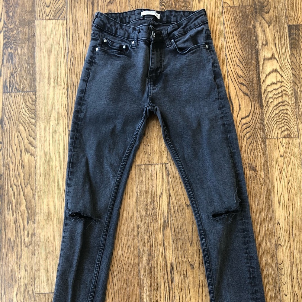 Zara jeans